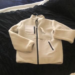 New with tags women’s Figs on shift Sherpa jacket in beige Small
